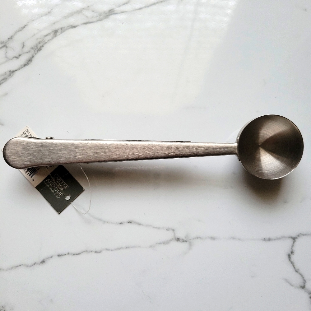 NWT Threshold Coffee Scoop and Clip Silver